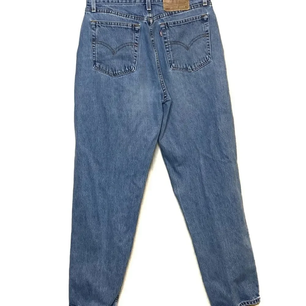 Levi’s vintage 560 high waist mom jeans size 10